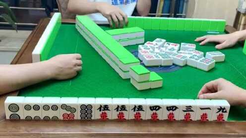 三分钟了解！天天川南麻将其实是有挂的(如何拿到好牌)