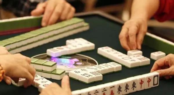 2分钟秒懂！南宁老友麻将确实有挂的(高手讲解技术)