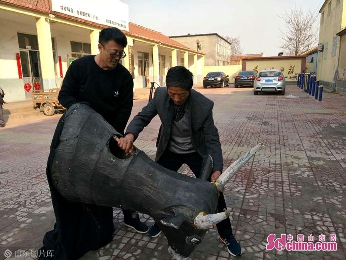5分钟教会你“玩斗牛可以用的工具道具—详细解说+新浪科技