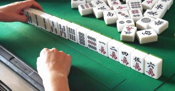 微乐麻将骗局大揭密(揭秘微信里必备神器)